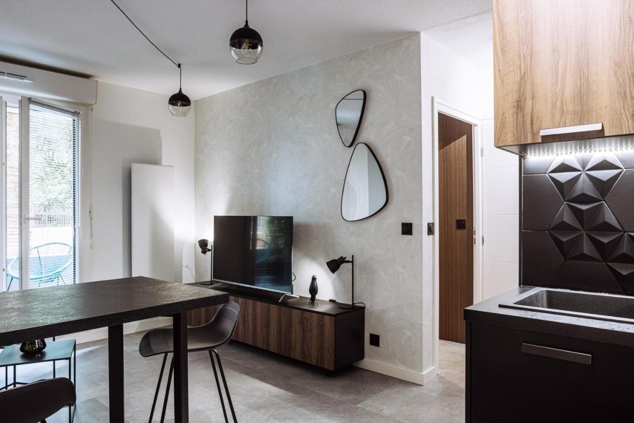 Henri IV - 2 Pieces - Parking Gratuit Apartman Billere Kültér fotó
